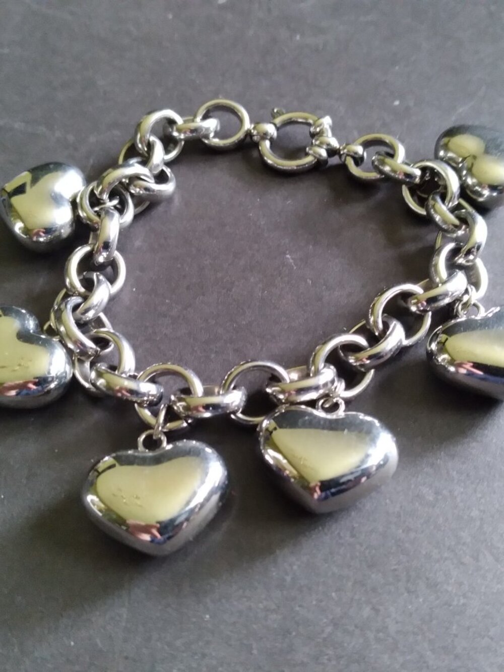 Chain Link Puffed Heart 6 Charm Bracelet